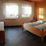 Am Schwanenteich Apartment *